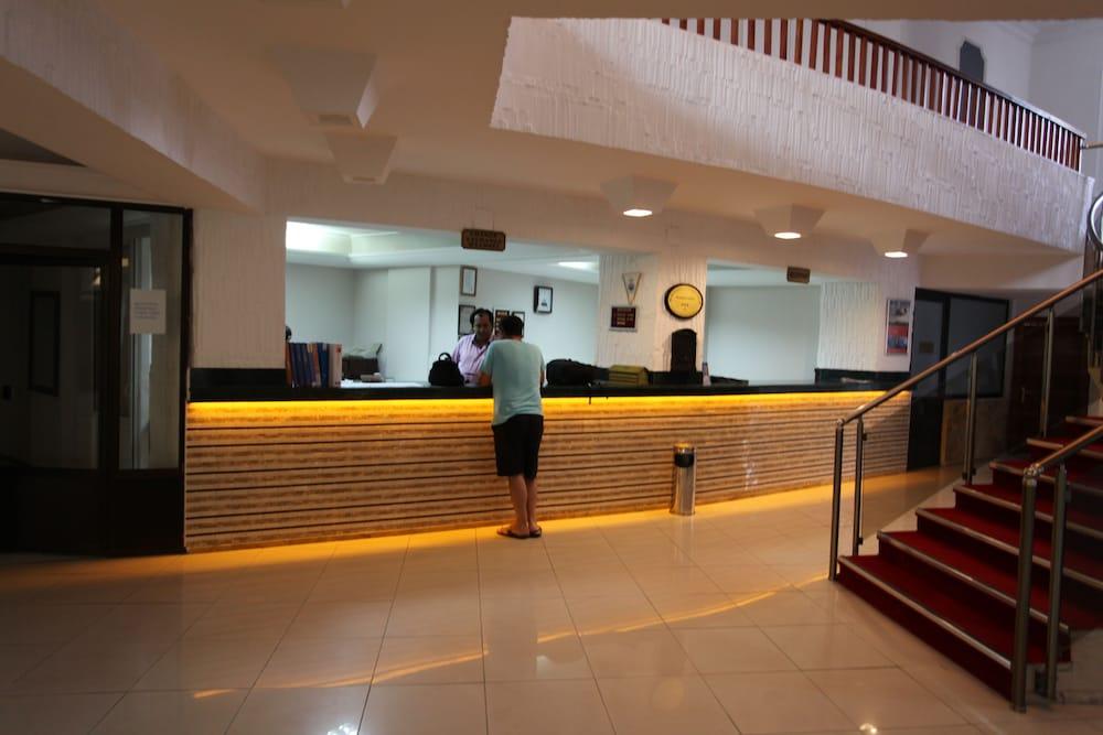 Malhun Hotel فتحية المظهر الخارجي الصورة